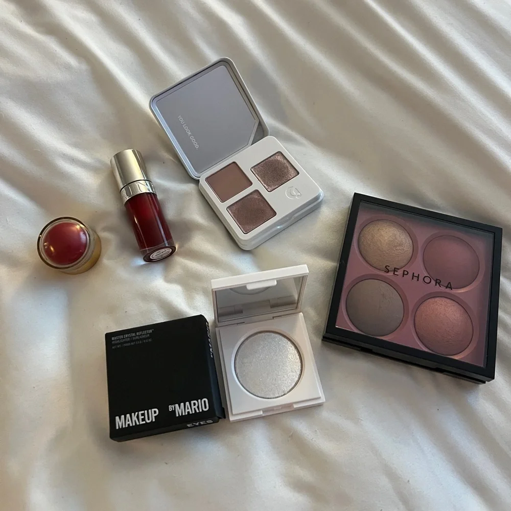 Make Up Bundle - Picture 1 of 12